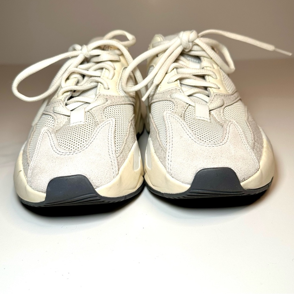 Adidas Yeezy Boost 700 Analog Sneakers Men’s 4.5 or Women’s 6.5 - Picture 4 of 13